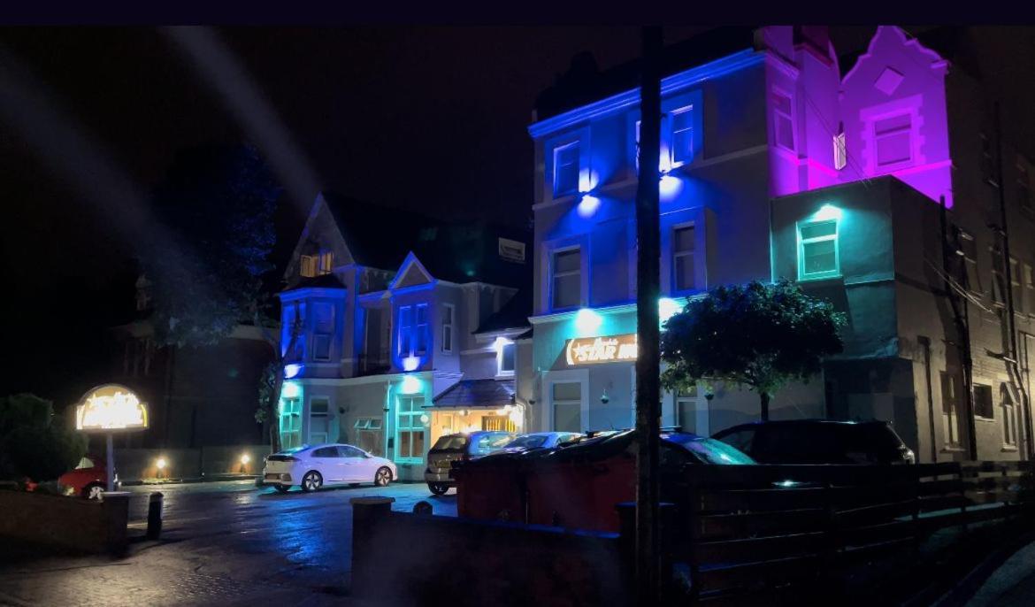 Star Hotel, South לייסטר מראה חיצוני תמונה